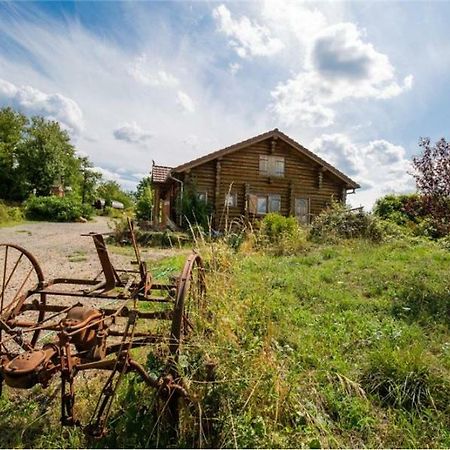 Le Chalet Du Chemin Et Sa Roulotte Berviller-en-Moselle Exterior photo